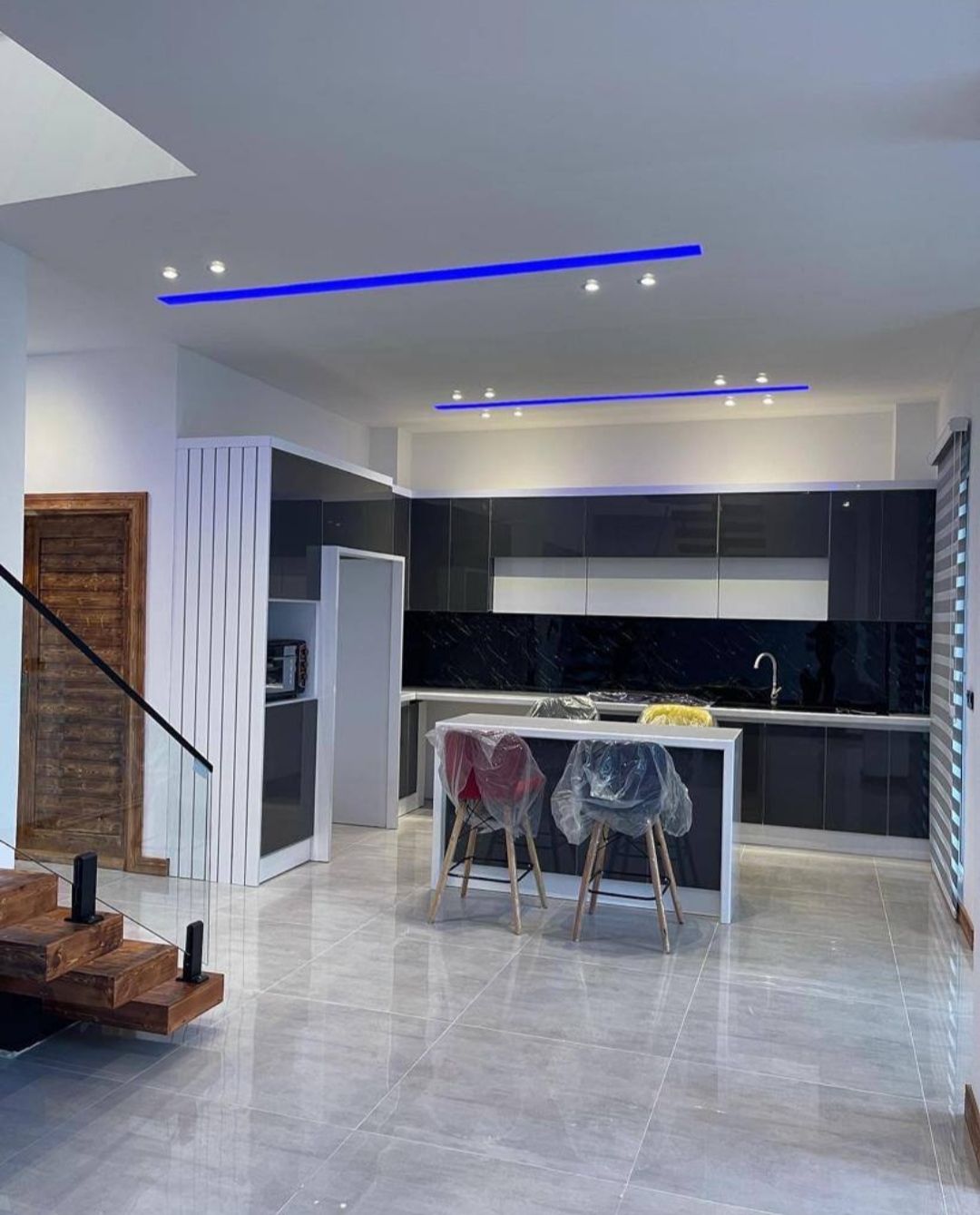 نقاشی داخلی برج