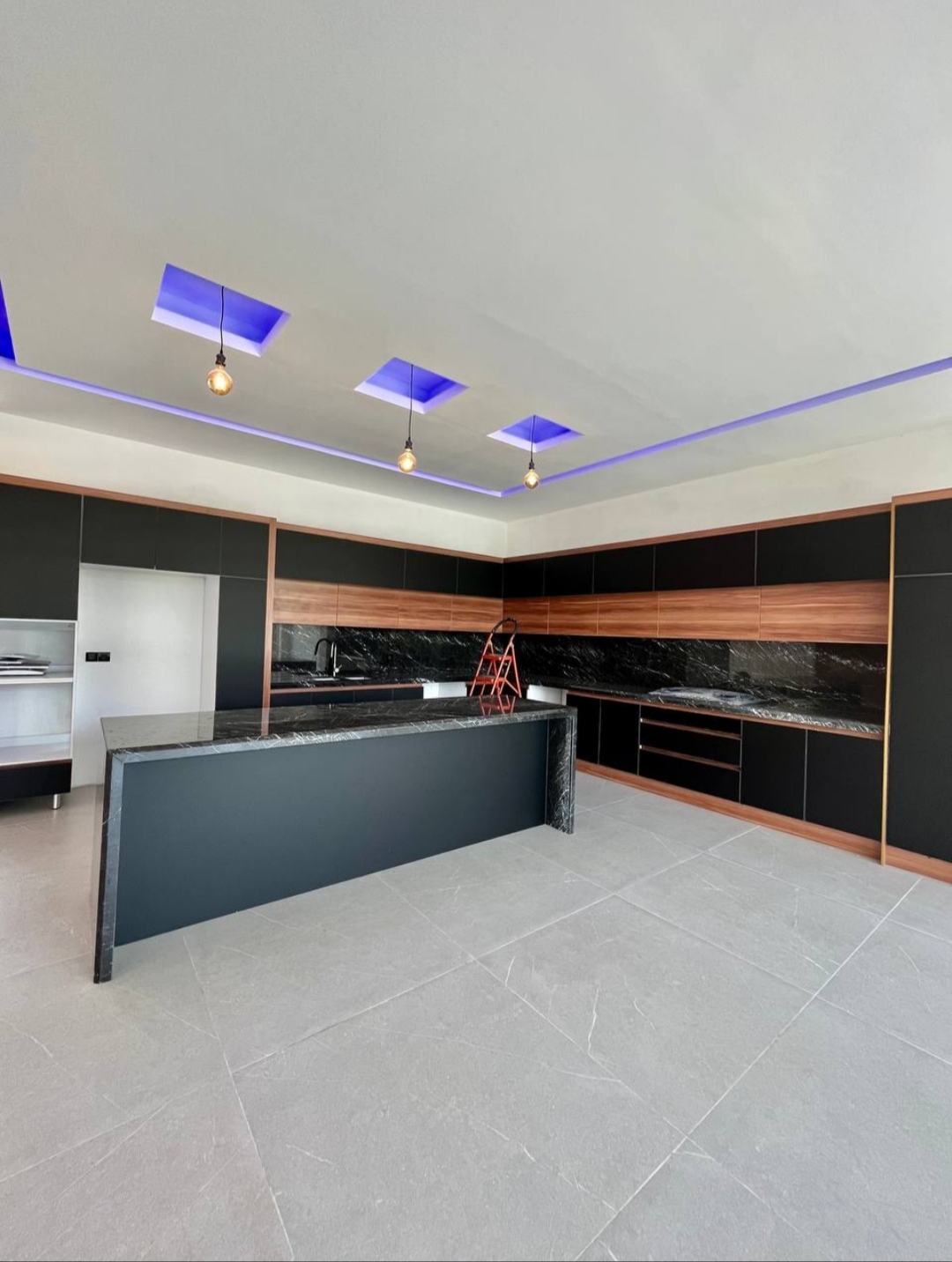 نقاشی داخلی